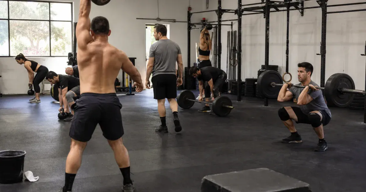 Zajęcia grupowe w boxie CrossFit